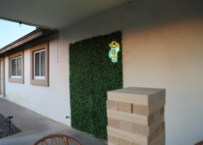 Old Town - Pool, Golf, And Fire Pit Holiday home Scottsdale